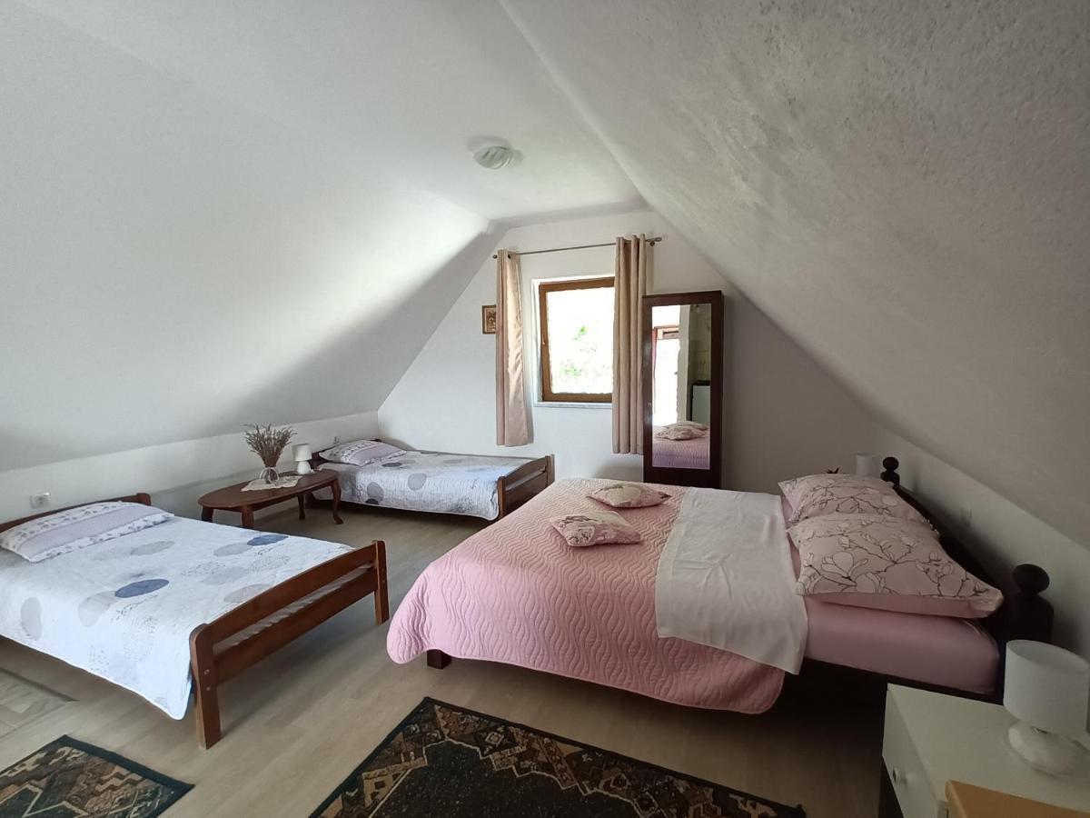 Guesthouse Loncar Plitvicka Jezera Exterior foto